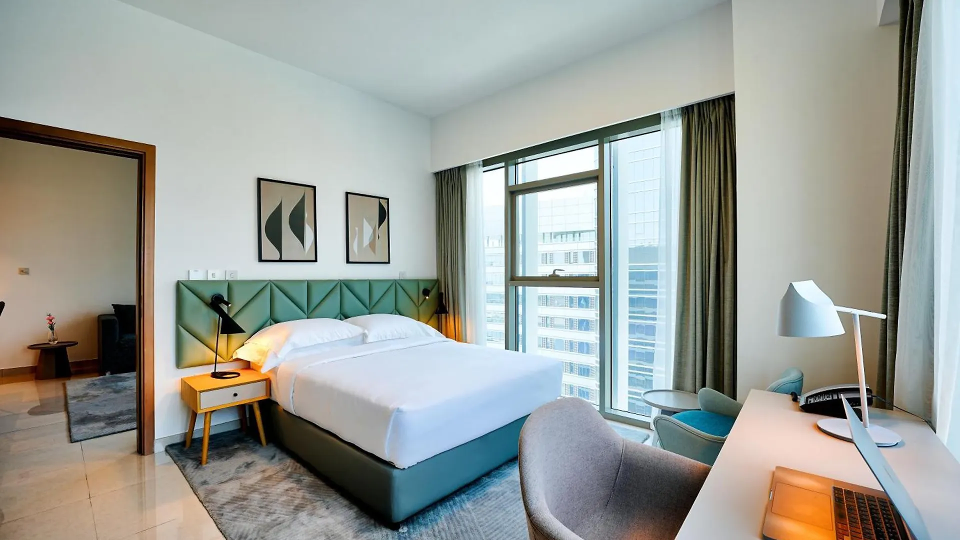 אבו דאבי Capital Suites Hotel Apartments 4*, אבו דאבי איחוד האמירויות הערביות