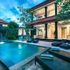 Pensión Esty House **